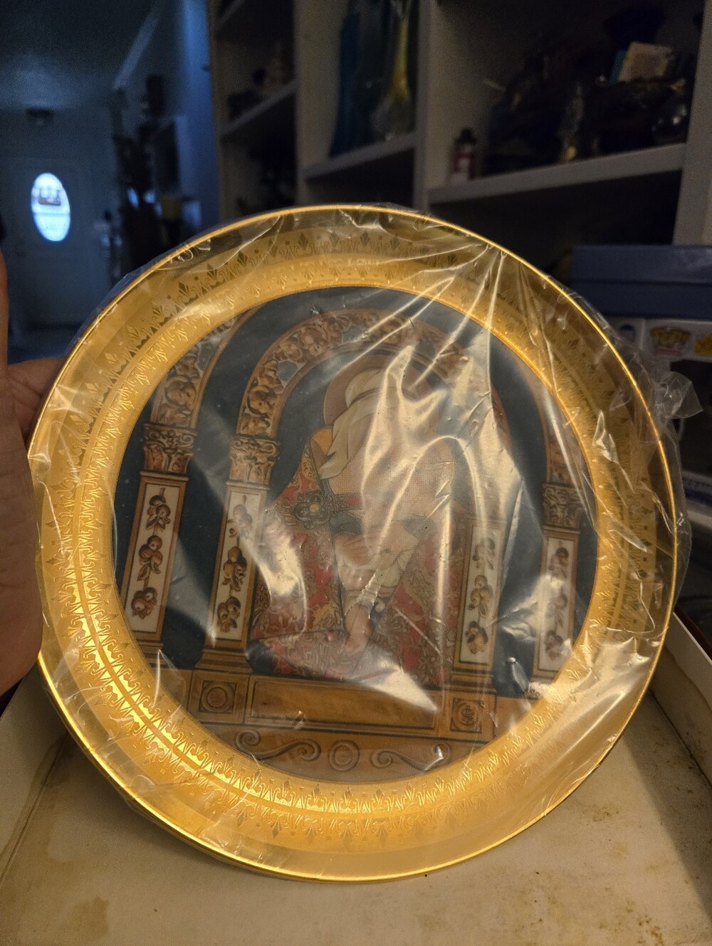 The Classic Christmas Collection, J.C. Leyendecker, Child Of Peace Gold Trim